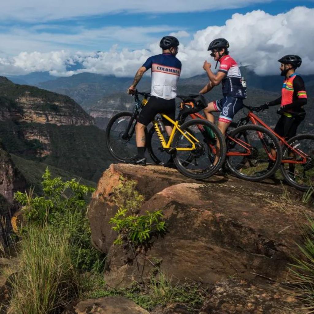 Canyon Bike Tours en La Mesa de los Santos_1