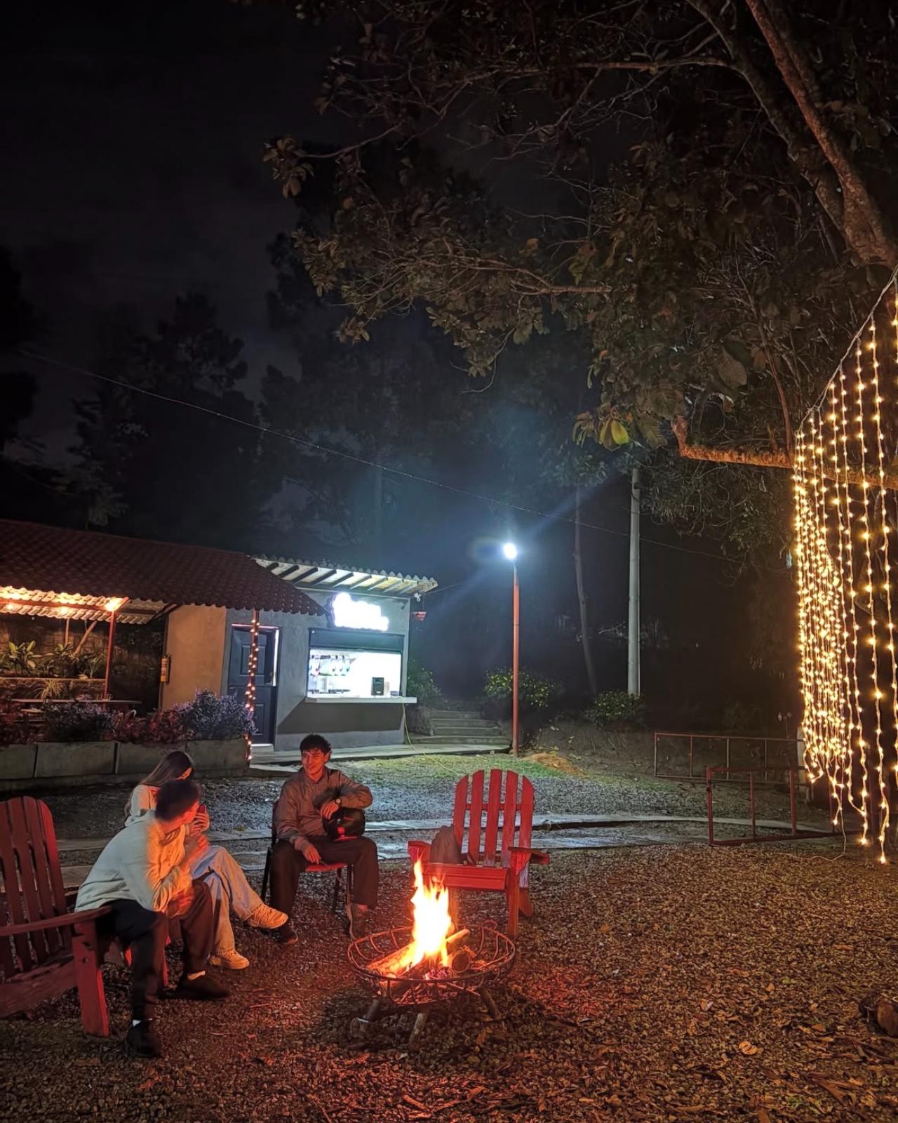 Para Parchar Granizados y Cocteles en La Mesa de los Santos _6