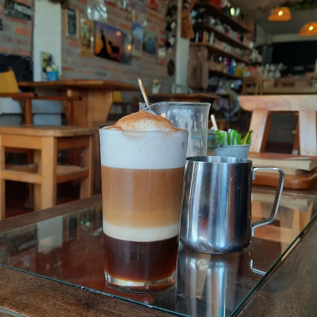Zona Café en La Mesa de los Santos_1