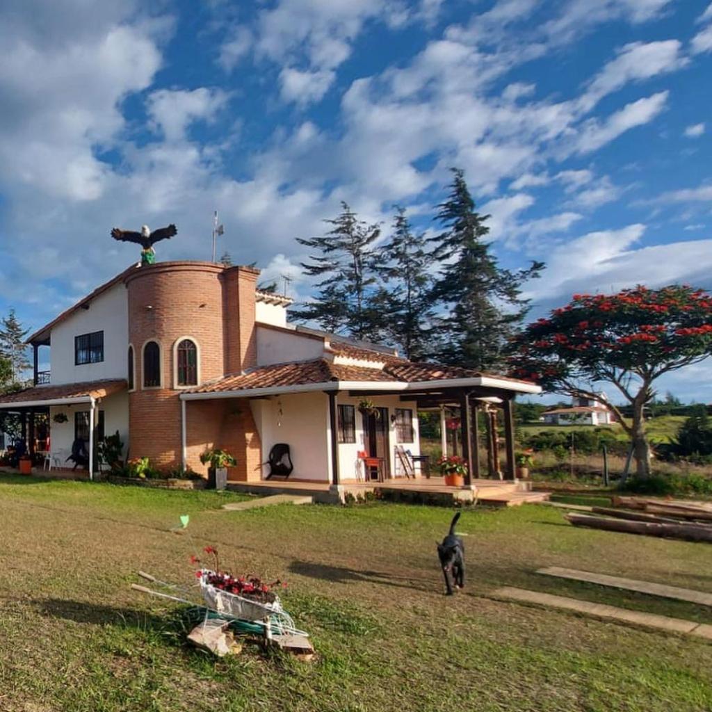 Casa de Campo El Laguito en La Mesa de los Santos_4
