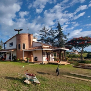 Casa de Campo El Laguito en La Mesa de los Santos_4