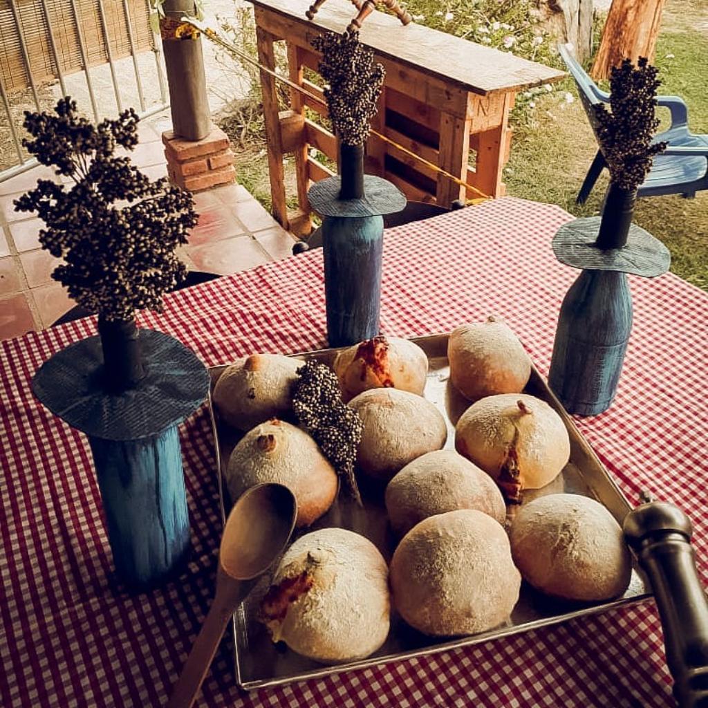 Parmigiana Pizza en La Mesa de los Santos_4