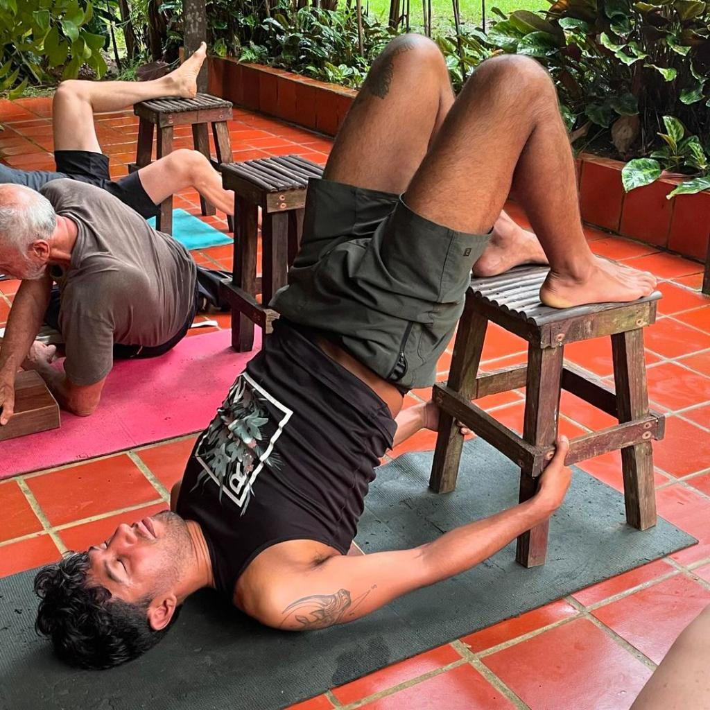 Natural Yoga en La Mesa de los Santos_4