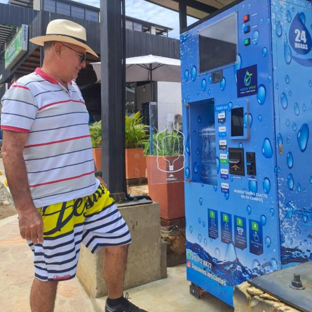 Estacion De Agua Purificada en La Mesa de los Santos_2