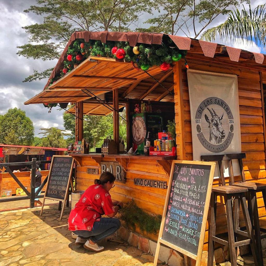 Cerveza de los Santos en La Mesa de los Santos_5