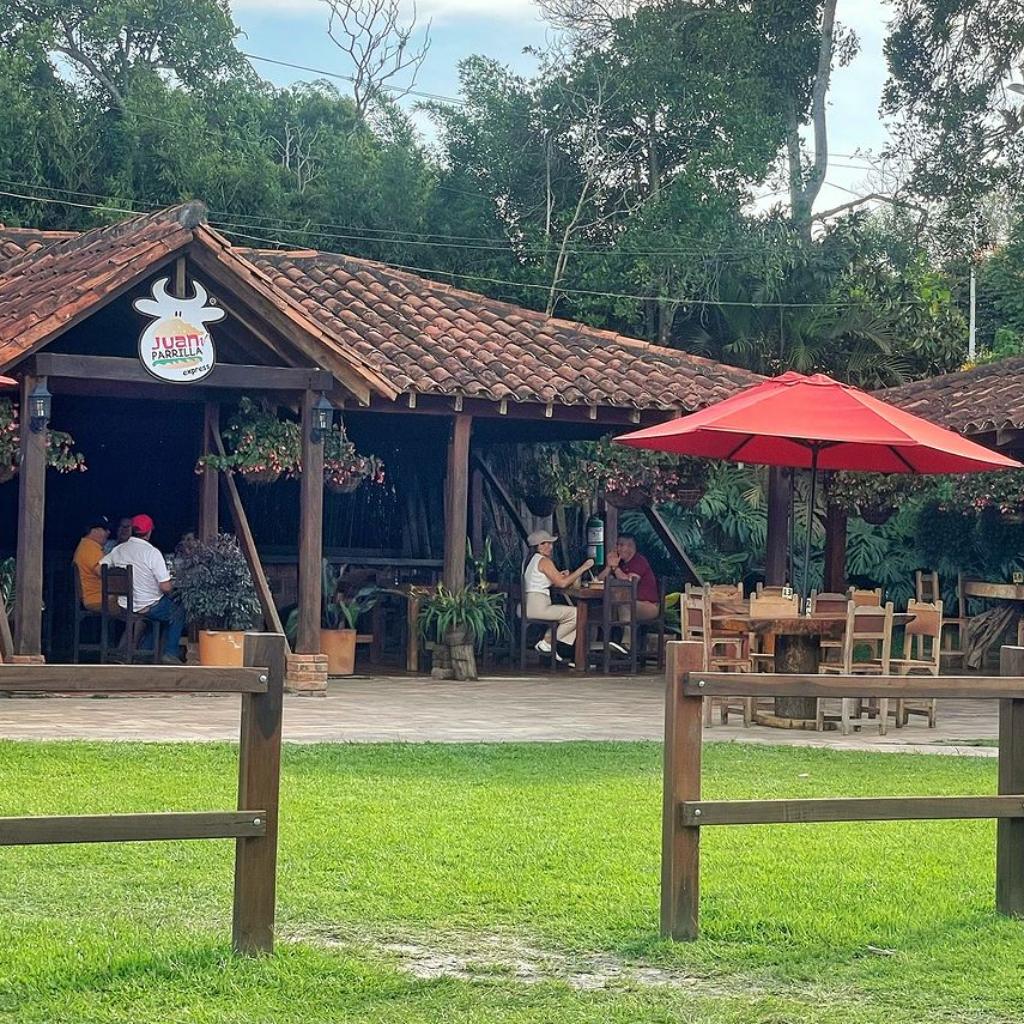 Juan Parrilla Express en La Mesa de los Santos_2
